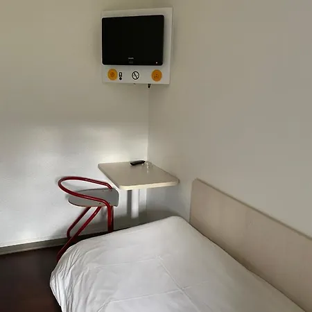 F1 Otel Verdun-sur-Meuse